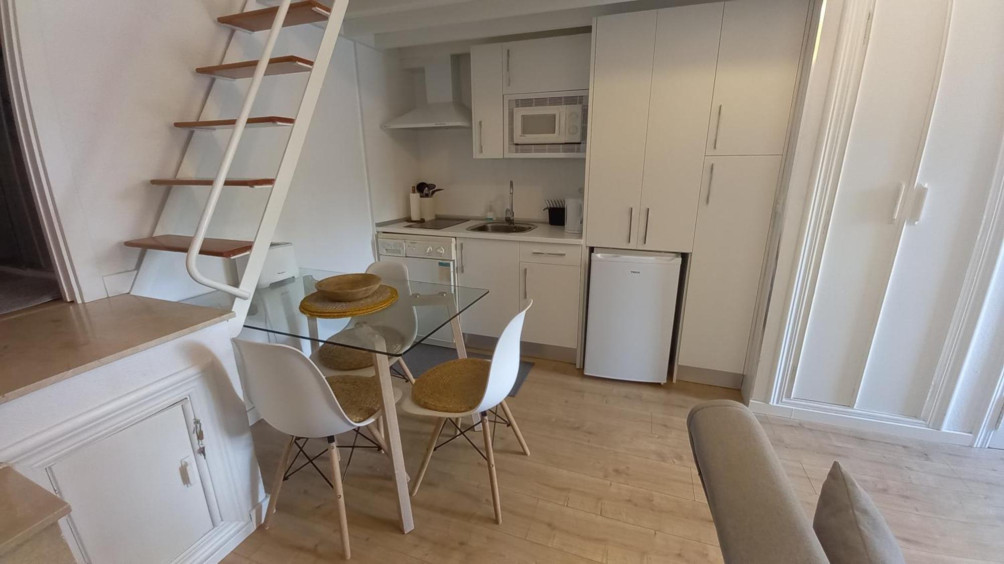 Increible Apartamento Frente Al Puente Romano Apartment Salamanca Bagian luar foto